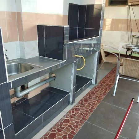 Oyo 90972 Jj Homestay 미리 외부 사진