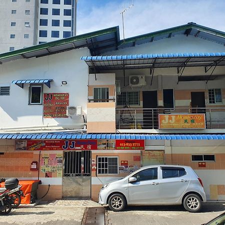 Oyo 90972 Jj Homestay 미리 외부 사진