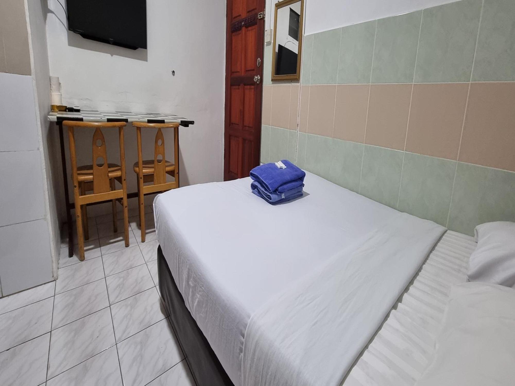 Oyo 90972 Jj Homestay 미리 외부 사진