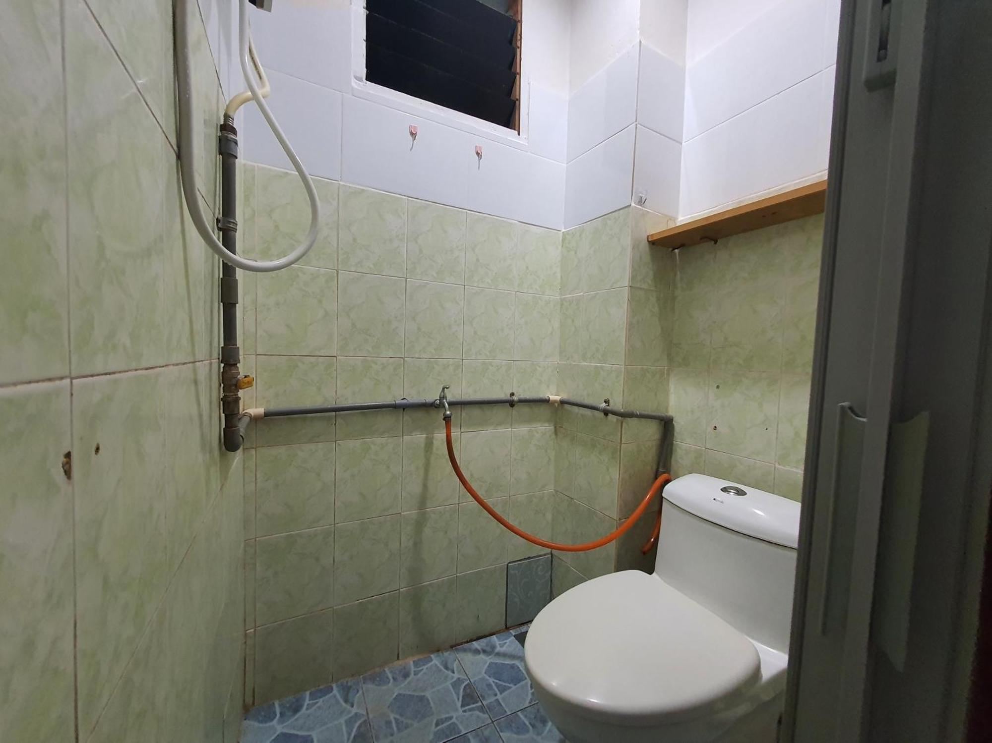 Oyo 90972 Jj Homestay 미리 외부 사진